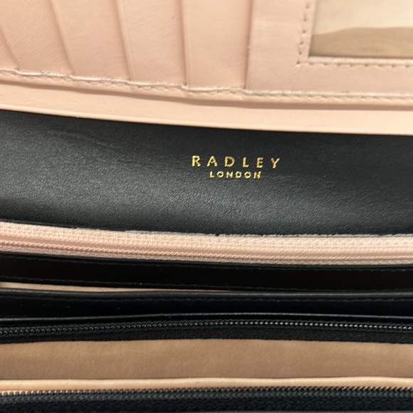 Radley London Super Cute Black Leather Slim Long Wallet Clutch Purse Bag 🌸🌸 - Picture 6 of 7
